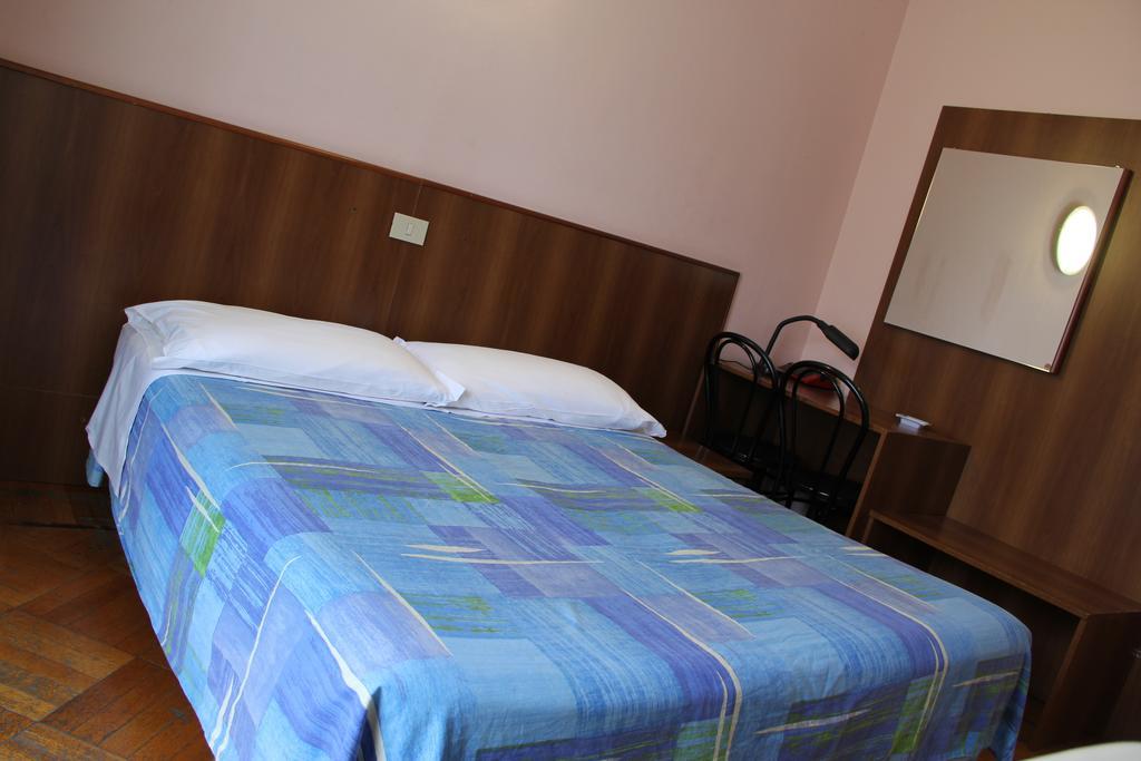 Hotel Rallye Milán Exteriér fotografie
